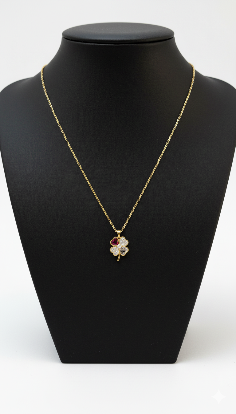 Miras 4 Yapraklı Taşlı Yonca Kolye